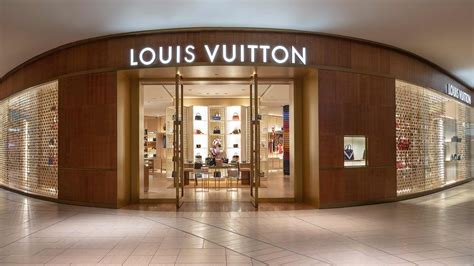 louis vuitton calgary chinook centre|louis vuitton calgary canada.